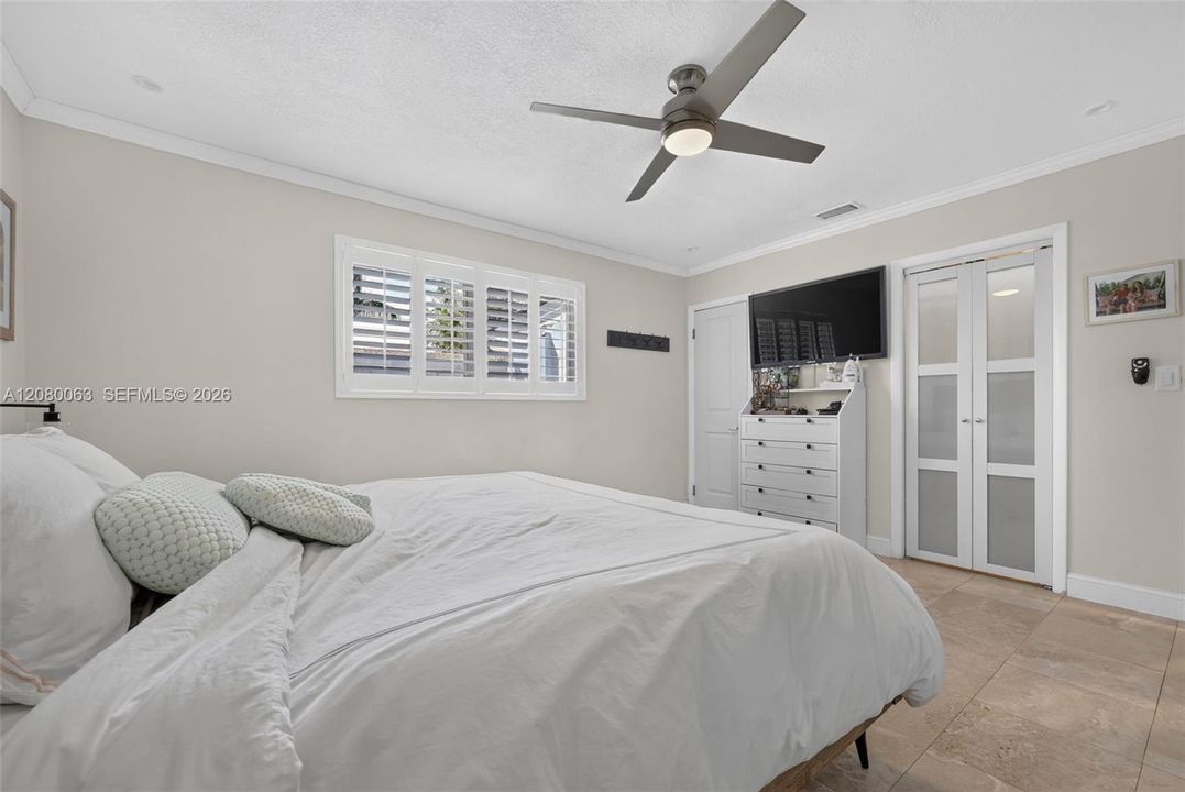 В аренду: $7,000 (3 спален, 2 ванн, 1404 Квадратных фут)