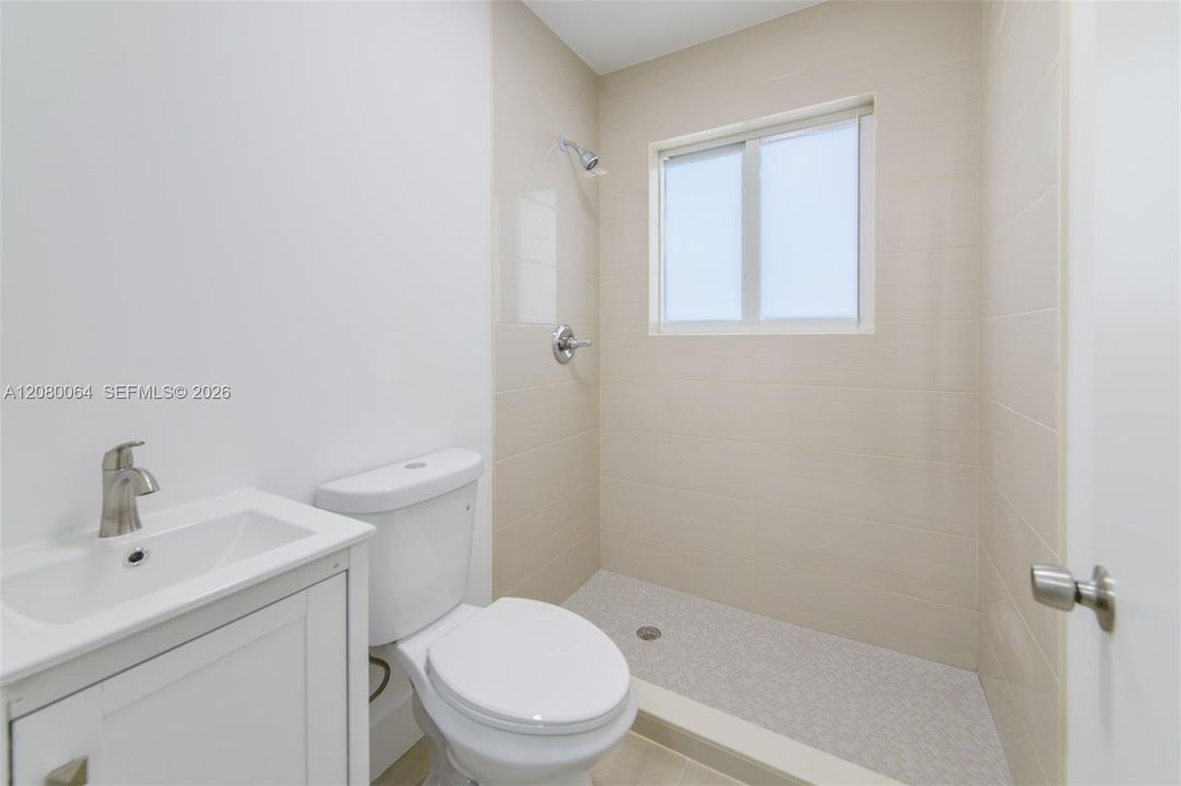 For Rent: $1,900 (1 beds, 1 baths, 517 Square Feet)