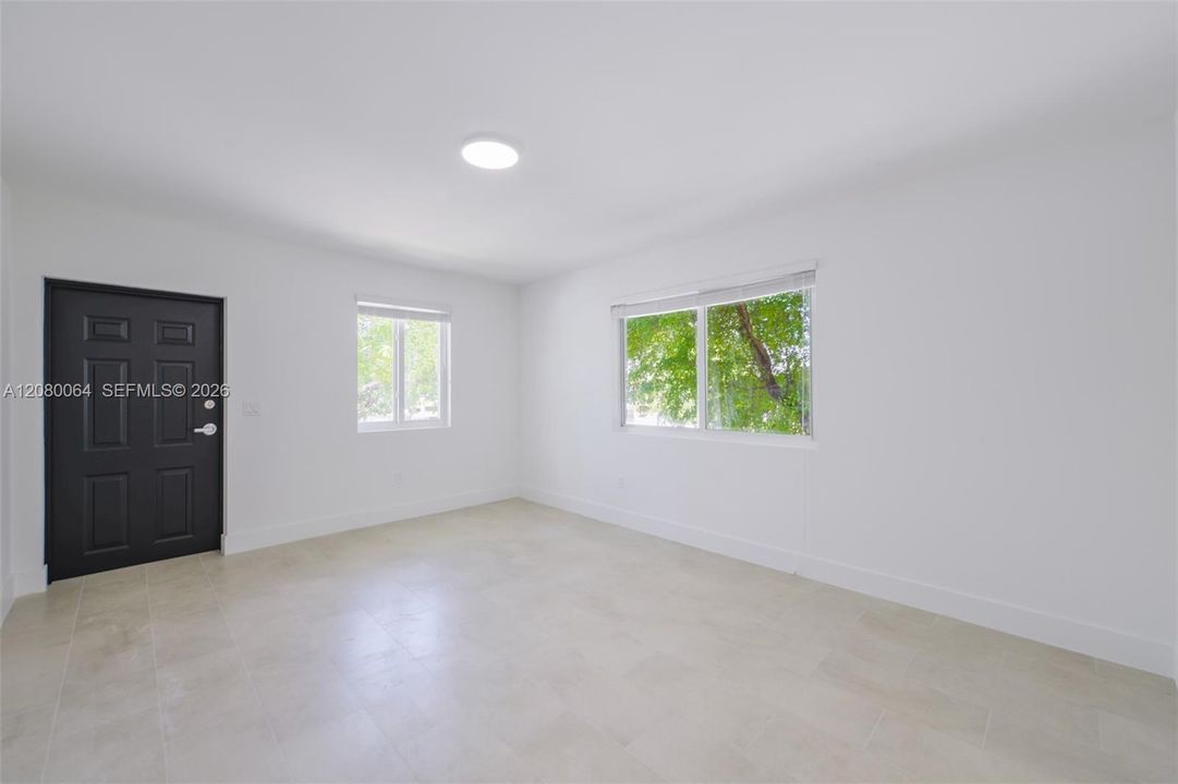For Rent: $1,900 (1 beds, 1 baths, 517 Square Feet)