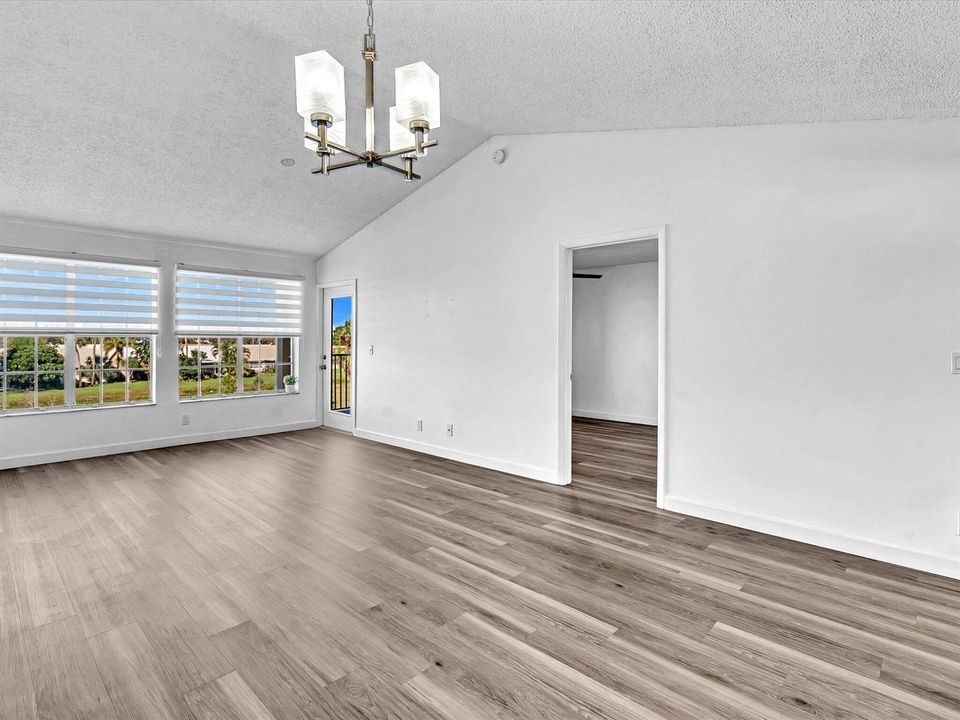 Living-Bedroom