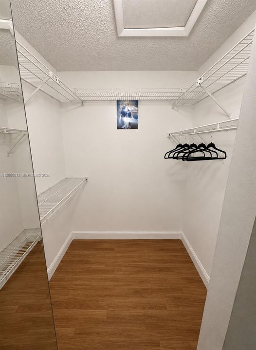 For Sale: $489,000 (2 beds, 2 baths, 1392 Square Feet)