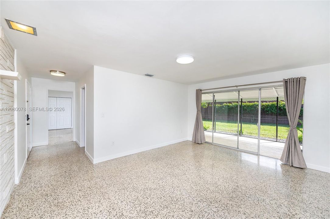 For Rent: $3,950 (3 beds, 2 baths, 1362 Square Feet)