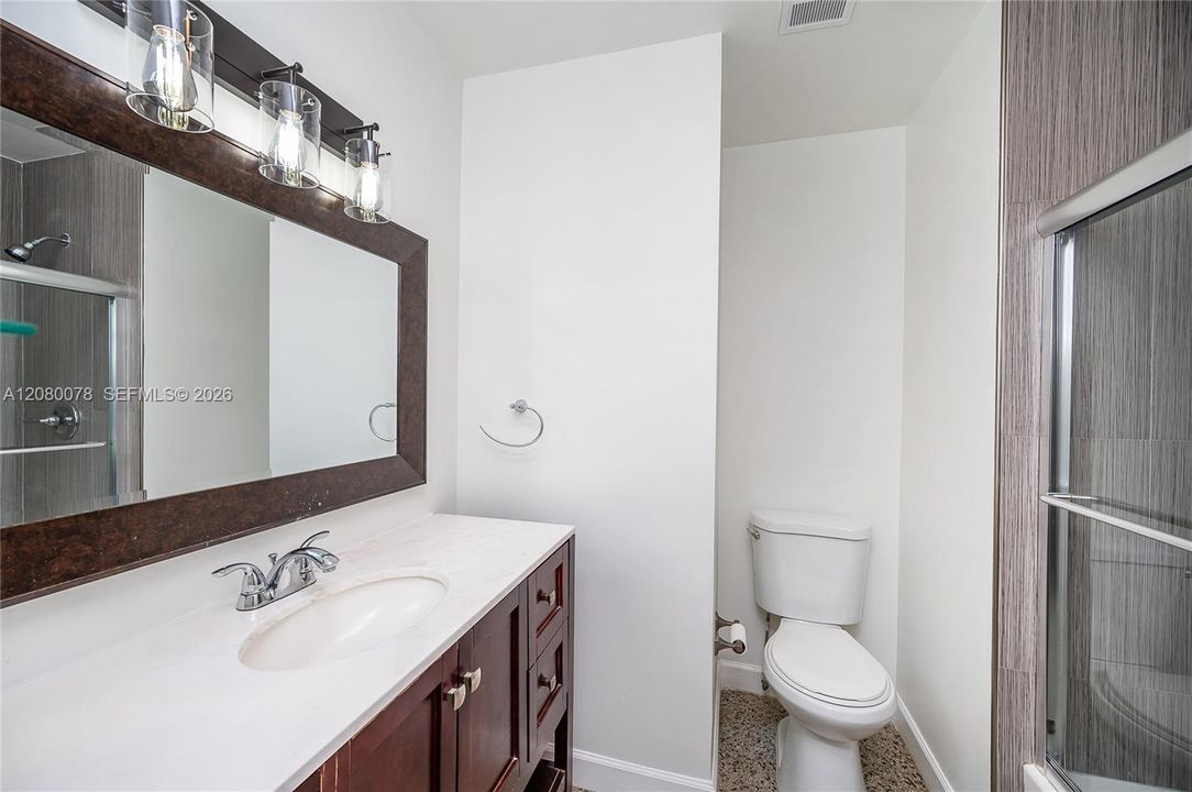 For Rent: $3,950 (3 beds, 2 baths, 1362 Square Feet)