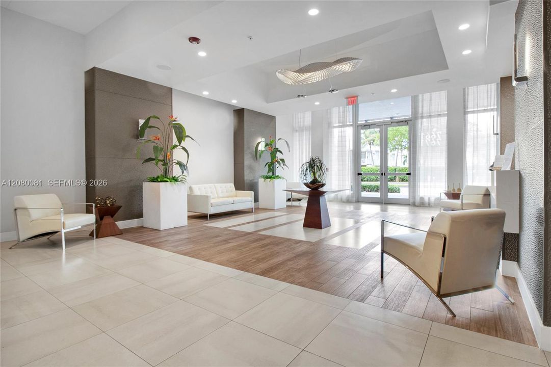 For Sale: $515,000 (3 beds, 3 baths, 1514 Square Feet)