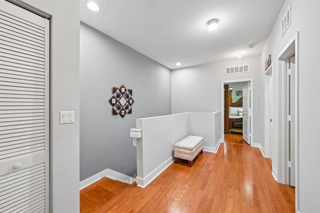 18-web-or-mls-Oysterwood Ln-S2608-018