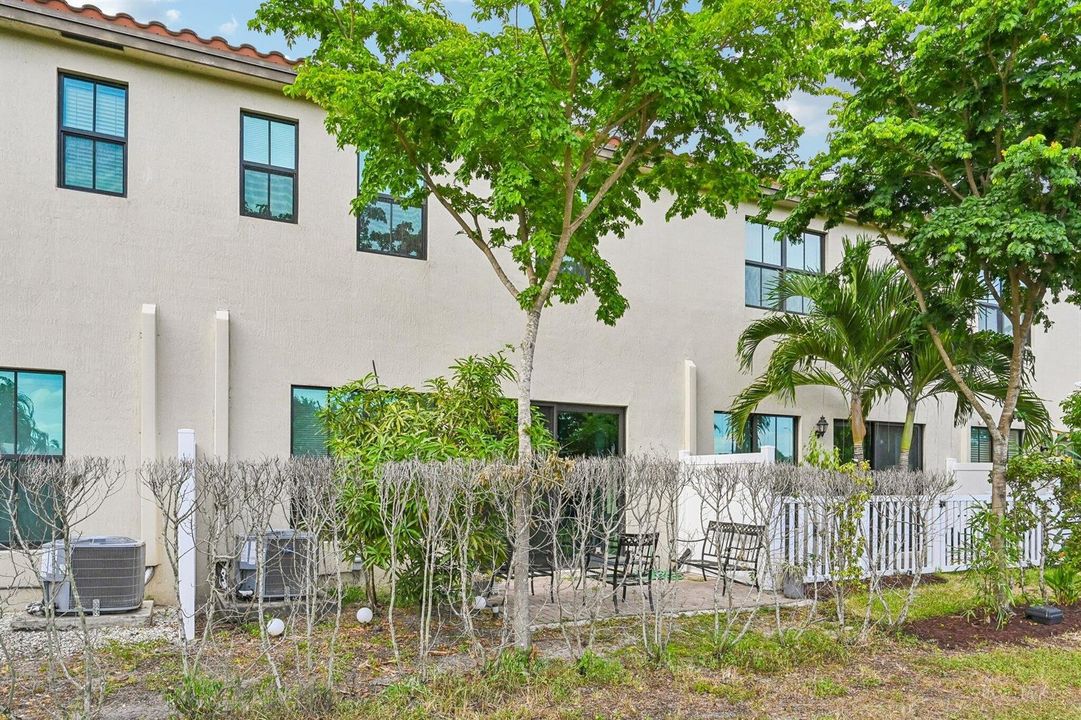 31-web-or-mls-Oysterwood Ln-S2608-031