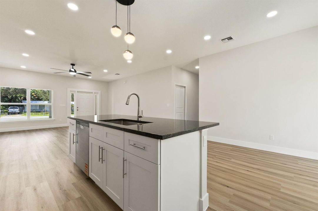 11-web-or-mls-DSC09148