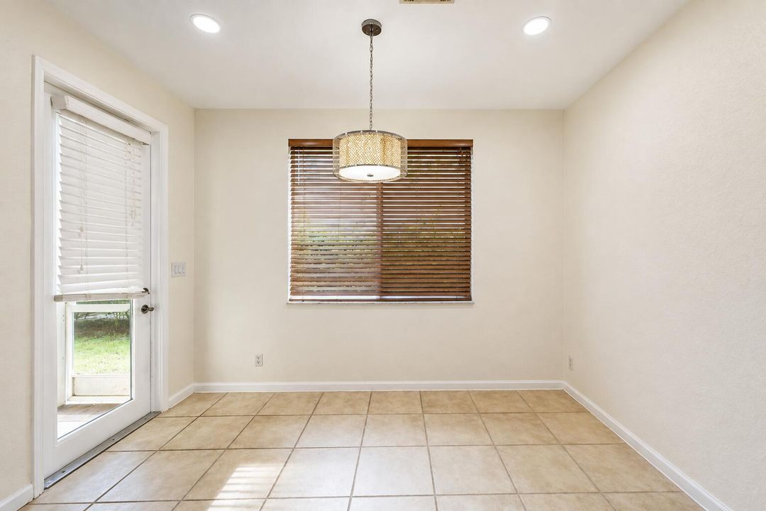 2789 S Evergreen Cir_7