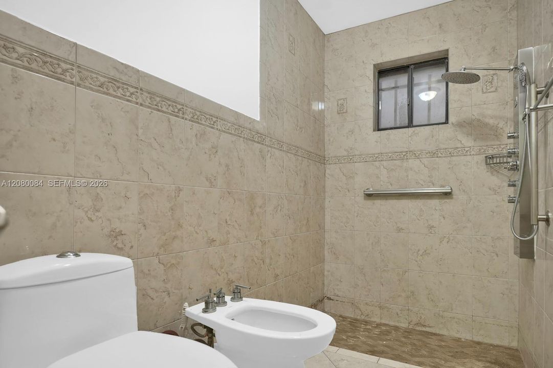 For Rent: $4,500 (4 beds, 3 baths, 3030 Square Feet)