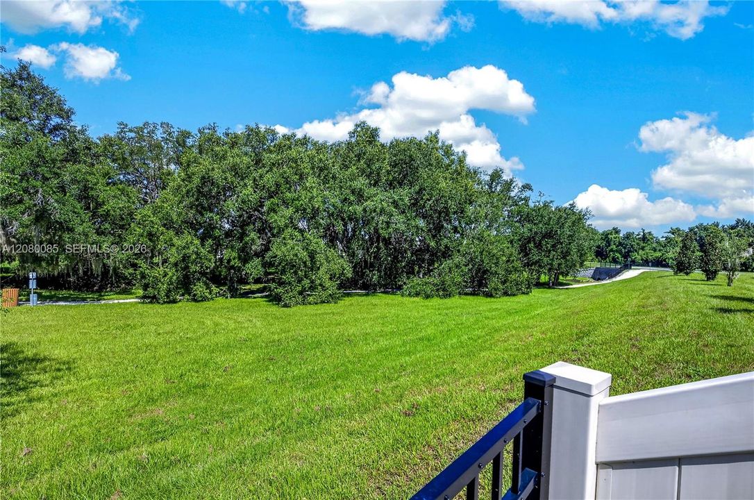 En Venta: $415,000 (4 camas, 2 baños, 1843 Pies cuadrados)