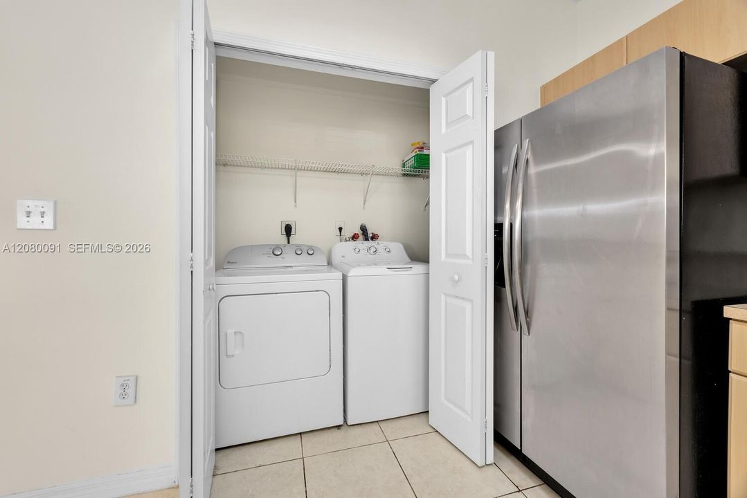For Rent: $3,200 (3 beds, 2 baths, 1743 Square Feet)