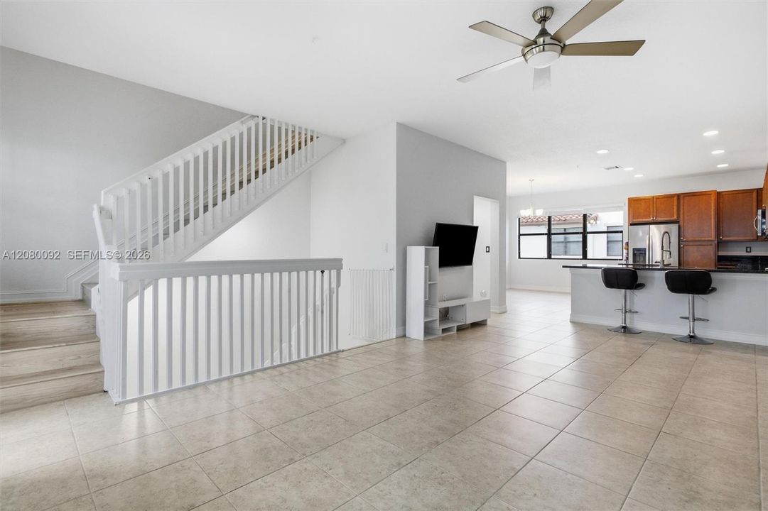 Tiled Second Floor Living Area with Ceiling Fan