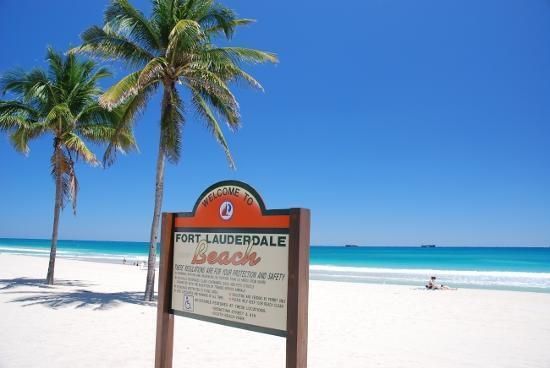 FT LAUDERDALE BEACH SIGN