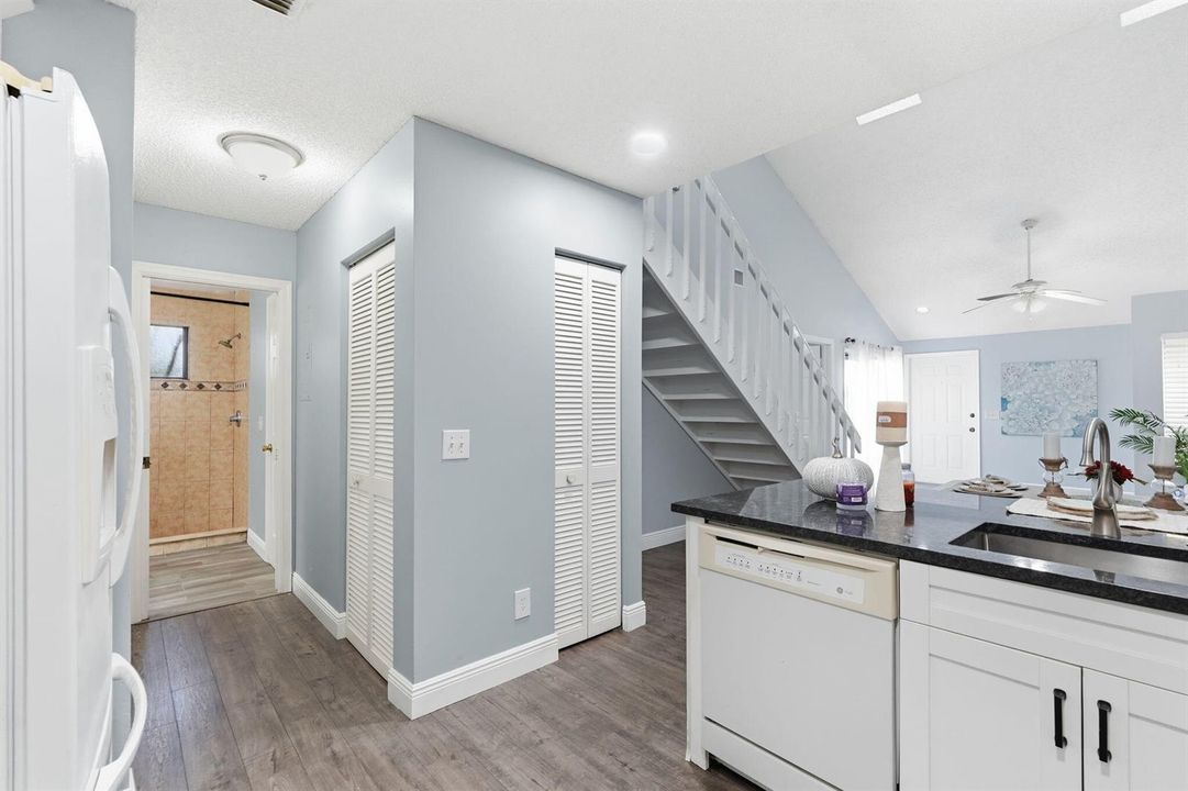 Large Kitchen