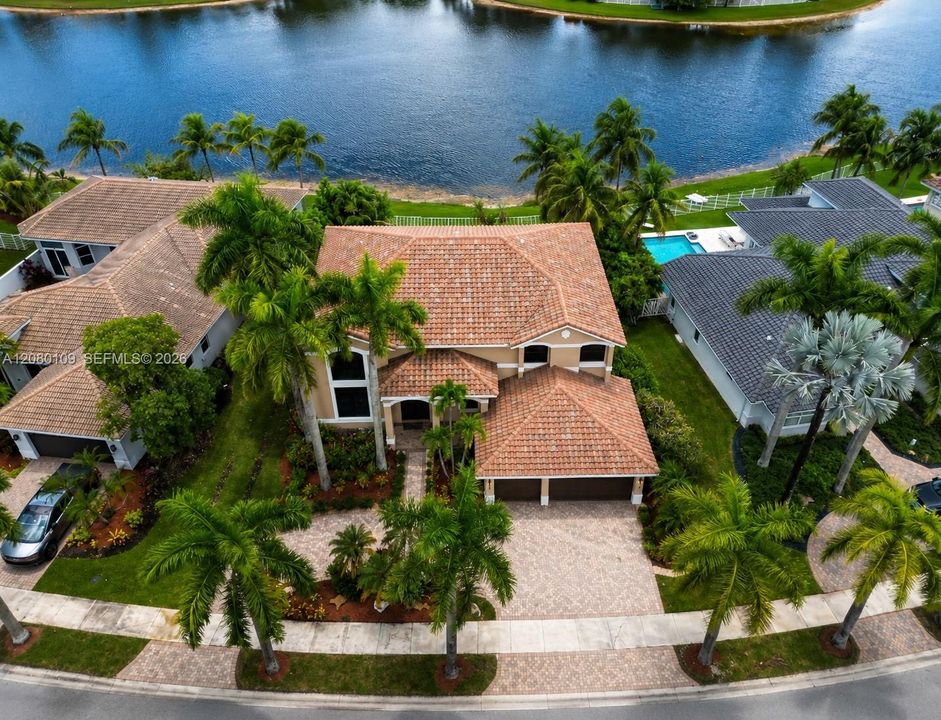 Aerial Front & Lake View