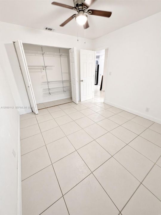 For Rent: $3,500 (3 beds, 2 baths, 1734 Square Feet)
