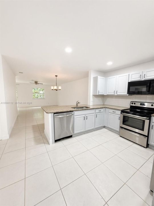 For Rent: $3,500 (3 beds, 2 baths, 1734 Square Feet)