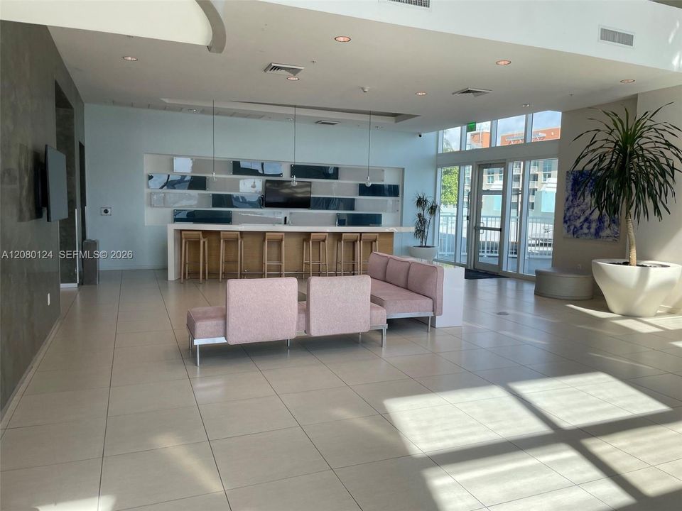 BAR IN SOCIAL ROOM