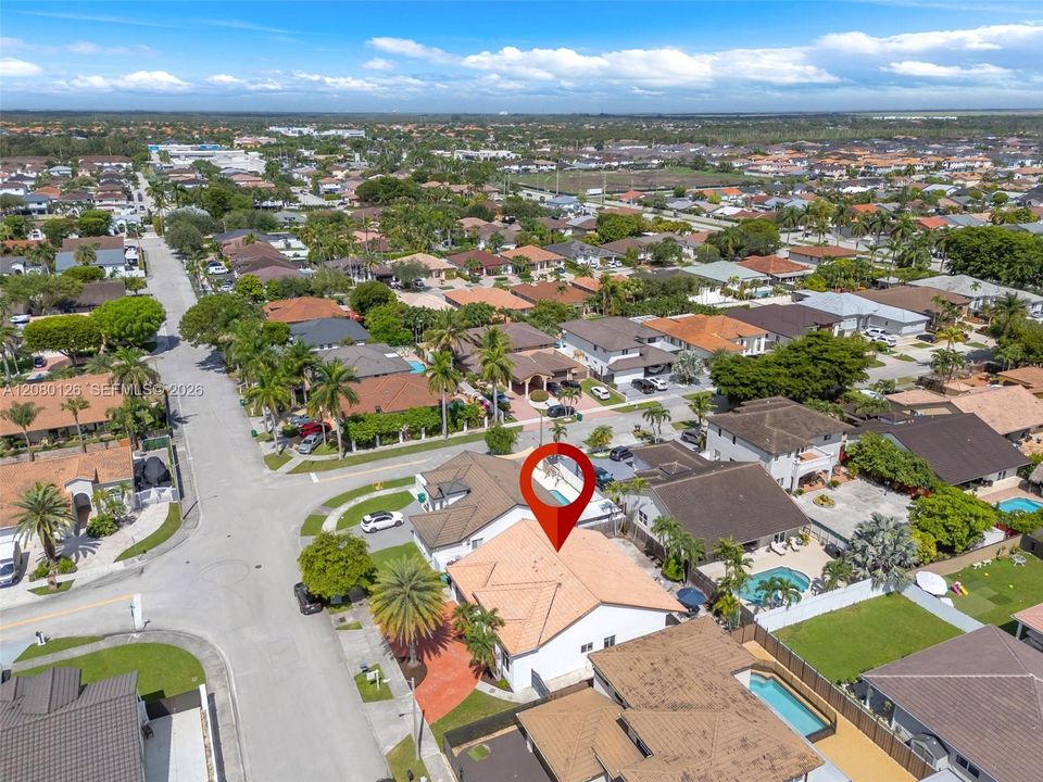 Active With Contract: $815,000 (4 beds, 3 baths, 2065 Square Feet)