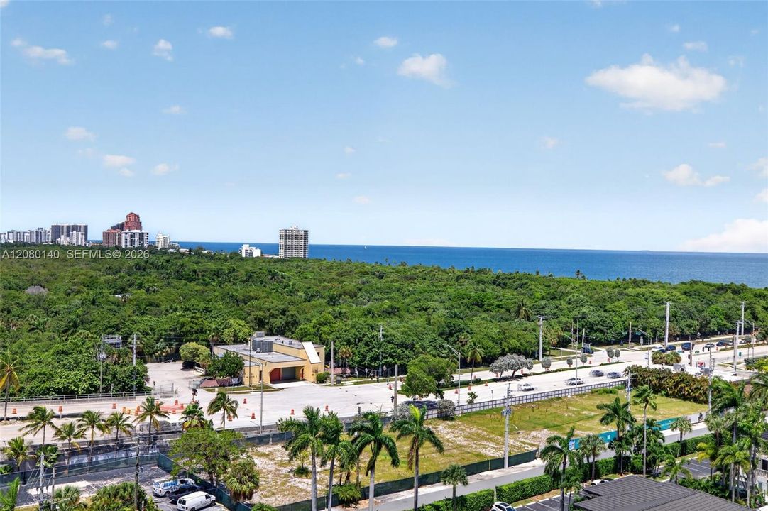 En Venta: $1,150,000 (3 camas, 2 baños, 2630 Pies cuadrados)