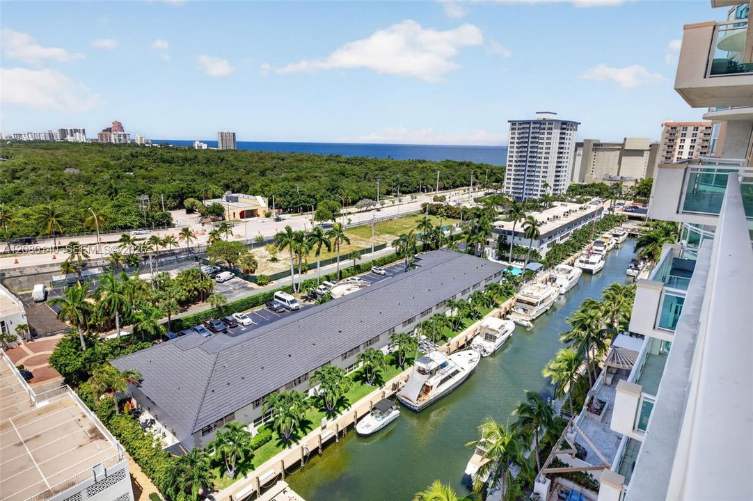 En Venta: $1,150,000 (3 camas, 2 baños, 2630 Pies cuadrados)