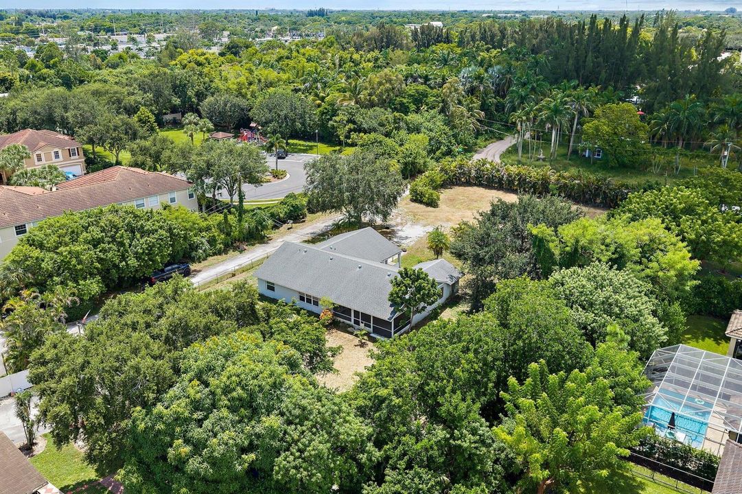 007-5681DesotoRd-Greenacres-SMALL