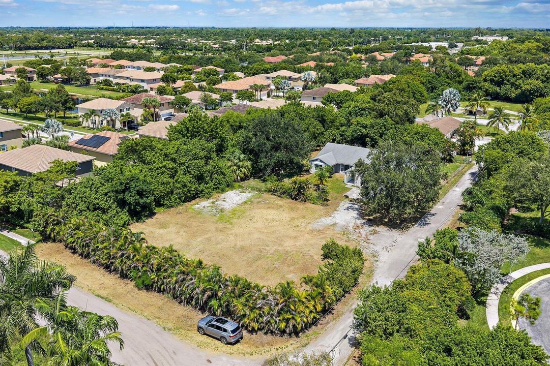 004-5681DesotoRd-Greenacres-SMALL