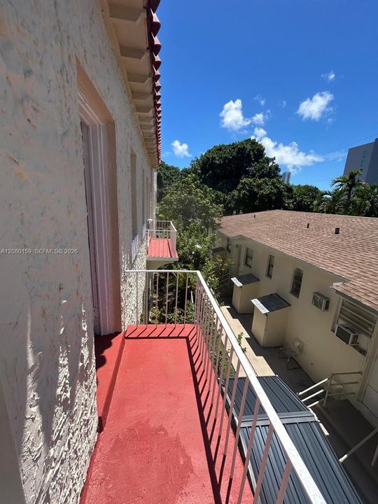 For Rent: $1,800 (1 beds, 1 baths, 8288 Square Feet)