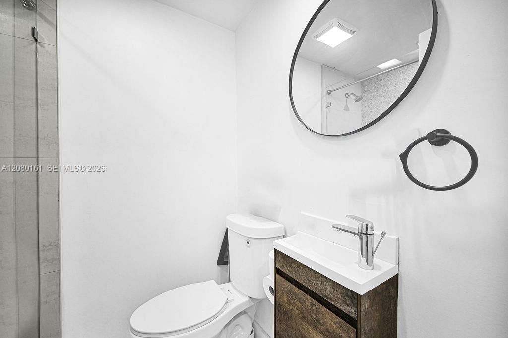 В аренду: $2,550 (3 спален, 1 ванн, 1100 Квадратных фут)