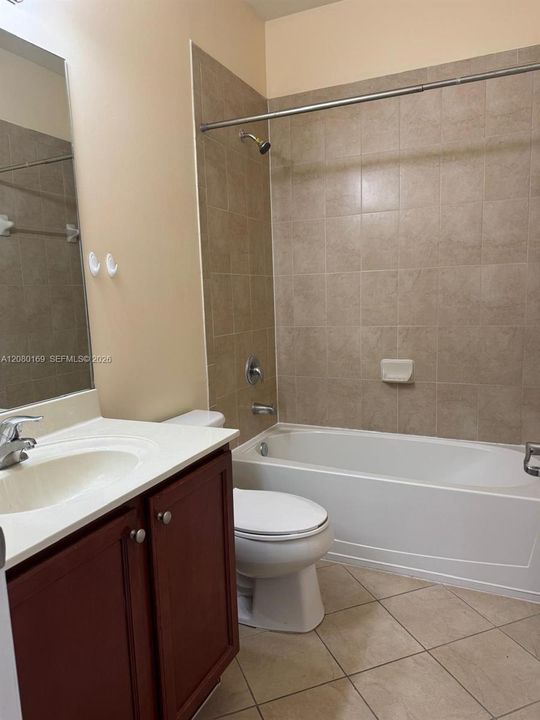 В аренду: $3,500 (3 спален, 2 ванн, 1799 Квадратных фут)