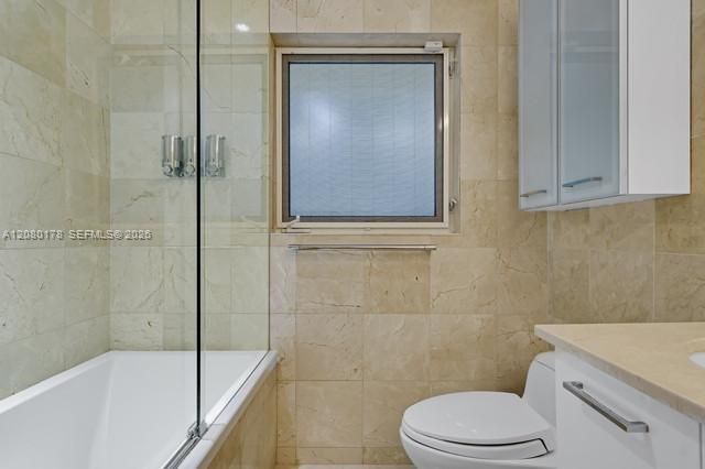 For Rent: $27,000 (5 beds, 4 baths, 3429 Square Feet)