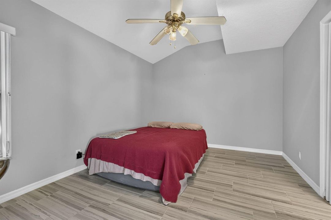 19-web-or-mls-BS1A7293