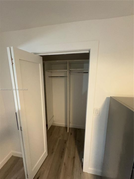 В аренду: $1,400 (1 спален, 1 ванн, 1968 Квадратных фут)