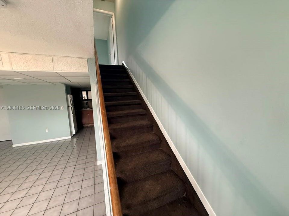 В аренду: $2,500 (2 спален, 1 ванн, 1208 Квадратных фут)