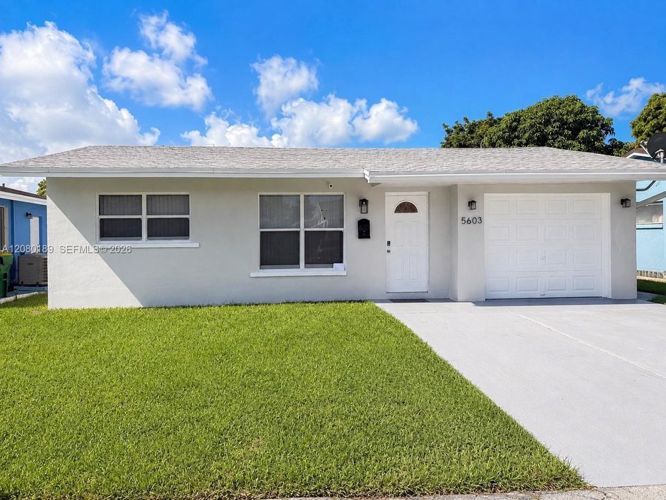 For Rent: $2,600 (2 beds, 2 baths, 1118 Square Feet)