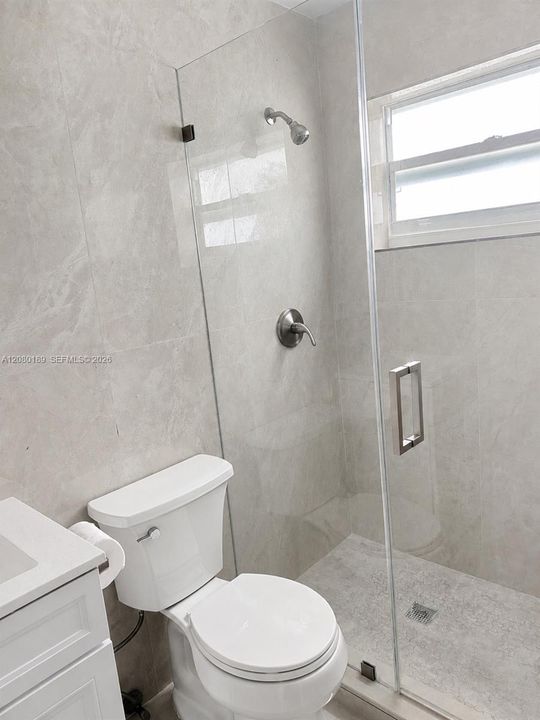 For Rent: $2,600 (2 beds, 2 baths, 1118 Square Feet)