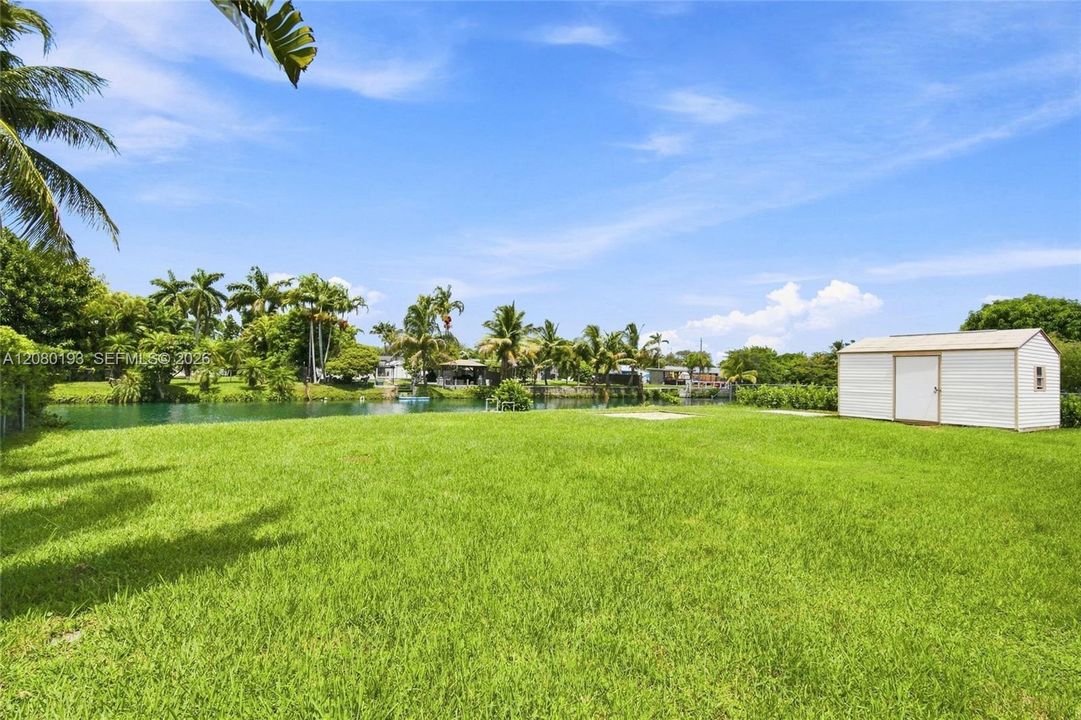 For Sale: $795,000 (4 beds, 2 baths, 1957 Square Feet)