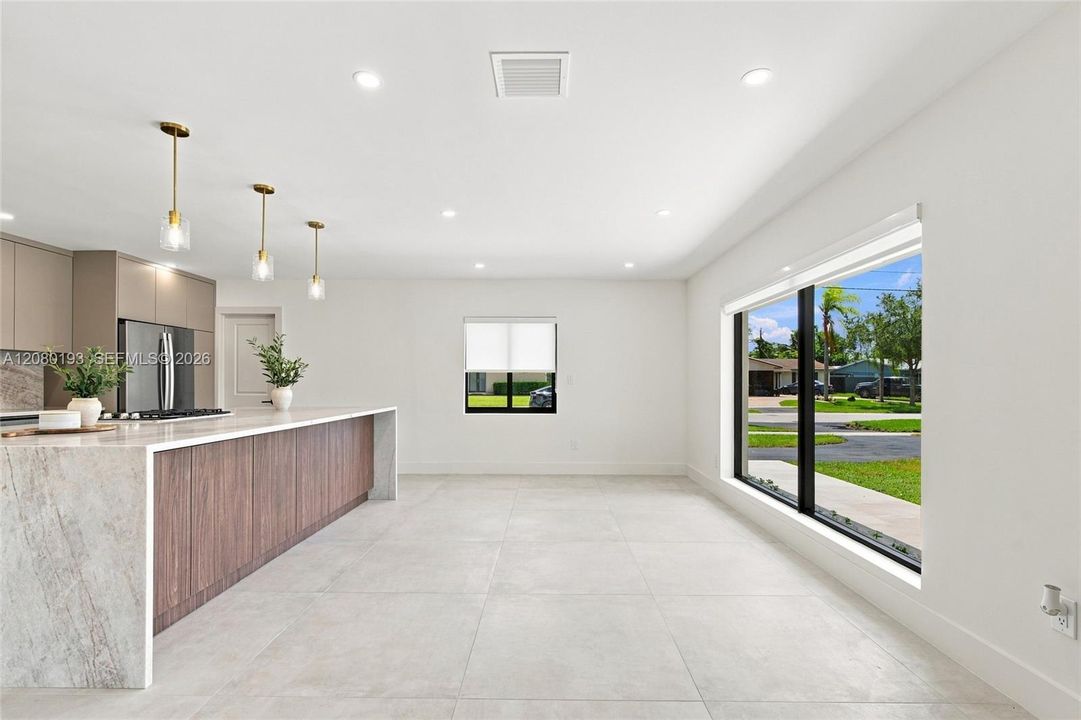 For Sale: $795,000 (4 beds, 2 baths, 1957 Square Feet)