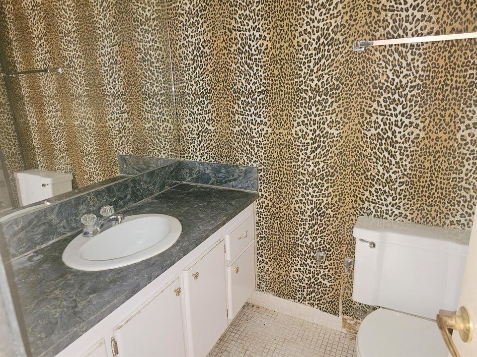 Bathroom 2