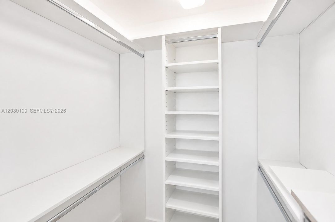For Rent: $3,900 (3 beds, 2 baths, 1460 Square Feet)