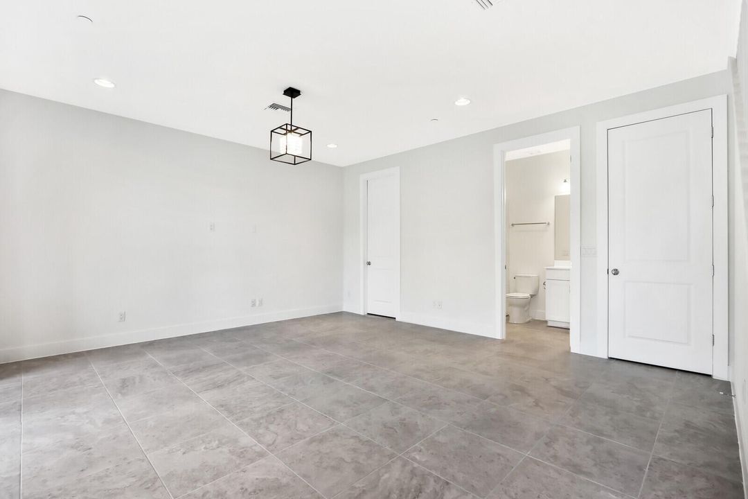 1st floor office/den