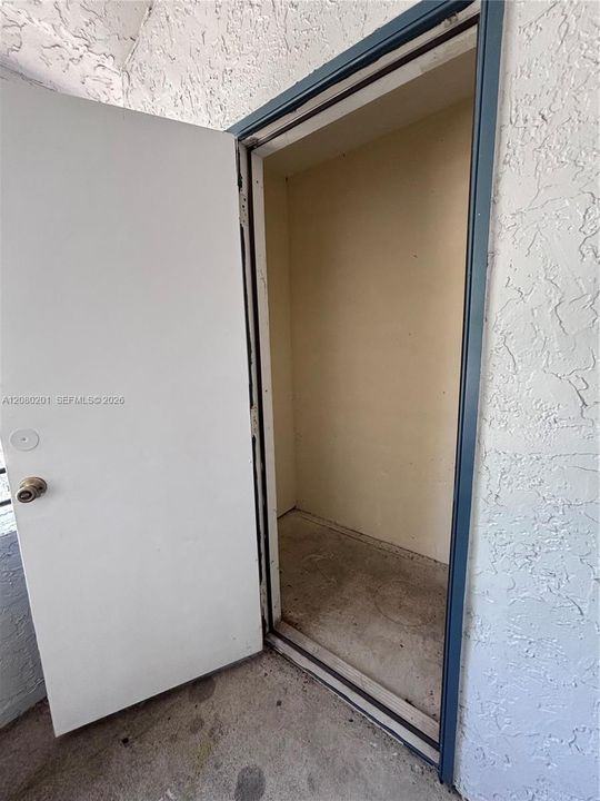 For Rent: $1,800 (1 beds, 1 baths, 620 Square Feet)