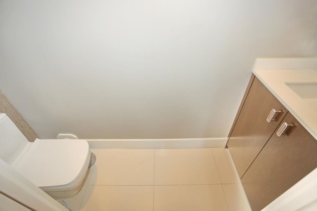 027-007-Powder Room-1500x1000