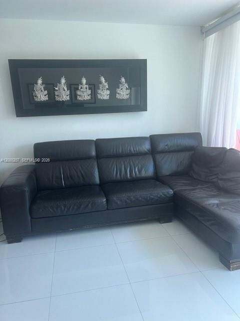 En Renta: $2,650 (0 camas, 1 baños, 779 Pies cuadrados)