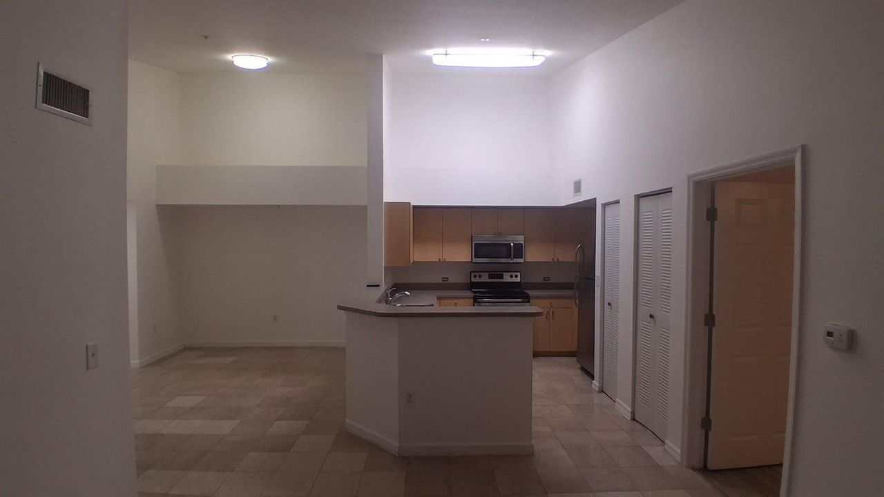 819 - Kitchen