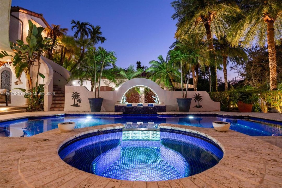 For Sale: $5,999,999 (6 beds, 4 baths, 5457 Square Feet)