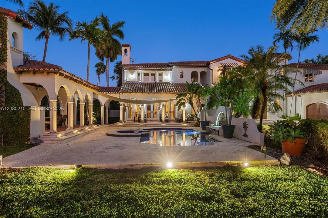 For Sale: $5,999,999 (6 beds, 4 baths, 5457 Square Feet)