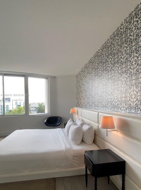 For Rent: $2,075 (0 beds, 1 baths, 485 Square Feet)