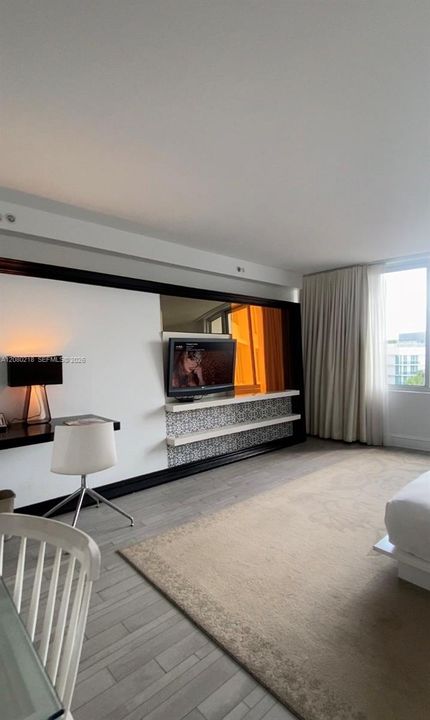 For Rent: $2,075 (0 beds, 1 baths, 485 Square Feet)