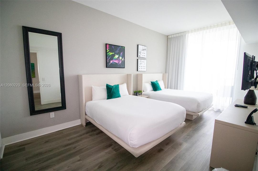 For Rent: $7,200 (2 beds, 2 baths, 1179 Square Feet)